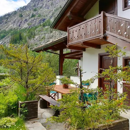 Altido Courmayeur Flat With Garden And Mountain Views Apartmán